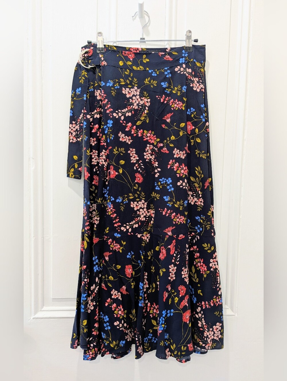 Banana Republic Floral Wrap Maxi Skirt | 00 Petite
